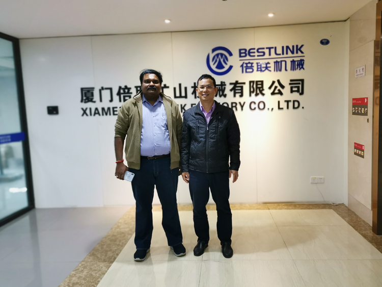 Клиент Посещение нашей фабрики Xiamen BeatLink